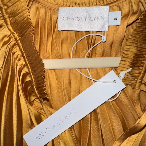 Christy Lynn Jacky Top Gold NWT - Picture 6 of 9